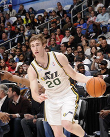 斯坦成最大 斯坦成最大