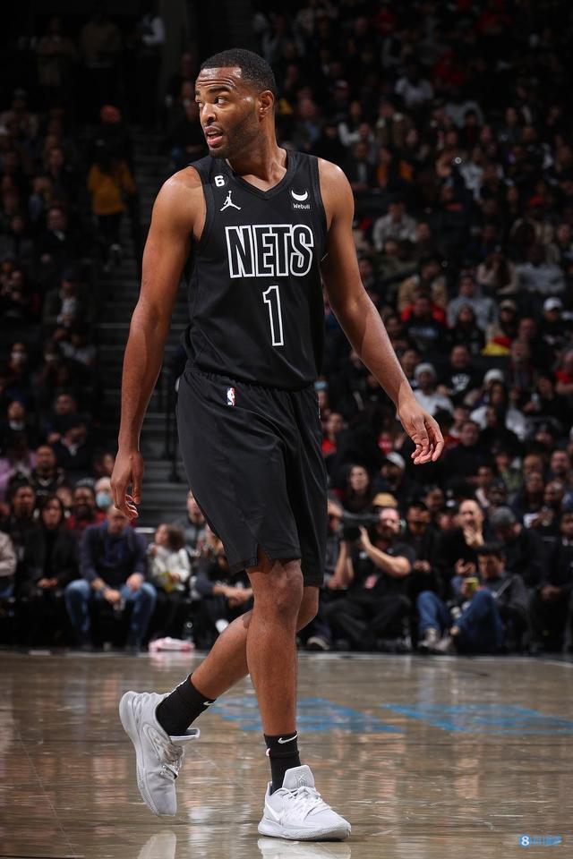 势的敏锐洞 势的敏锐洞