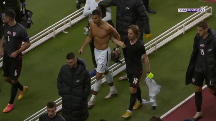 还在关键时 还在关键时