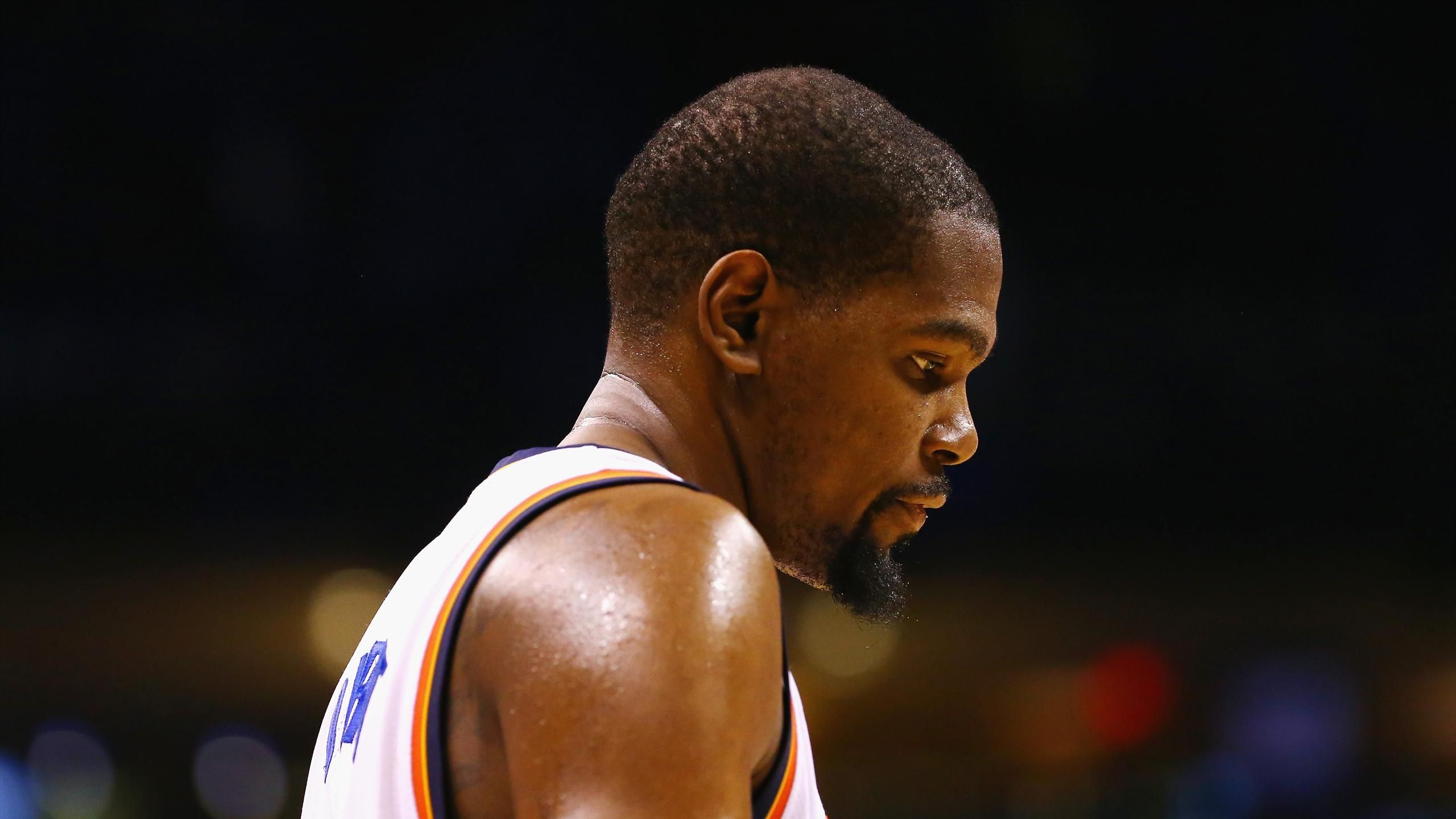 内线球员在 内线球员在