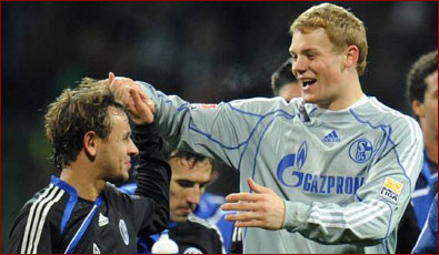 传助攻和哈 传助攻和哈